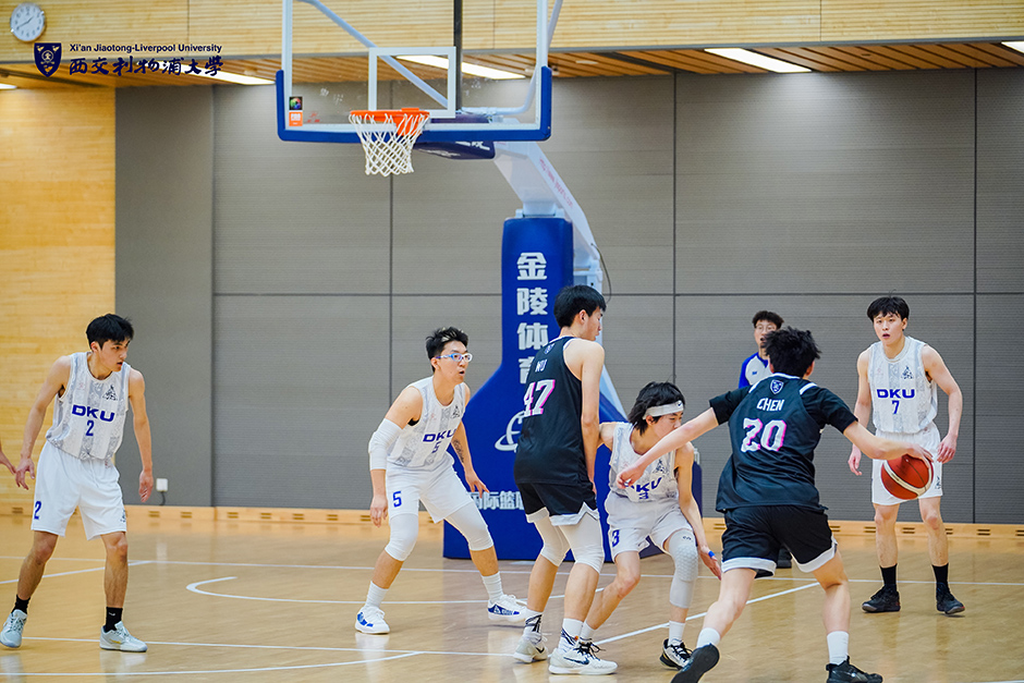 奥利塞赫：我从一个重要人物那里得知，奥斯梅恩将会加盟皇马
